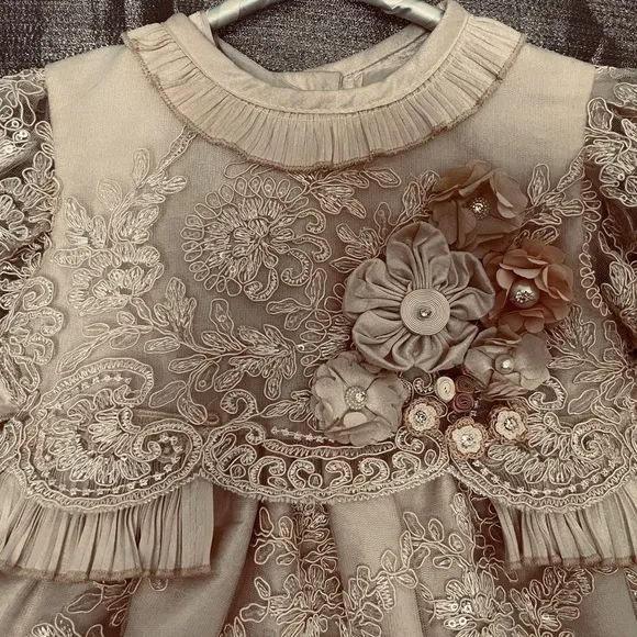 Increible Beautiful Baptism Gown , hand embroidery✨✨✨