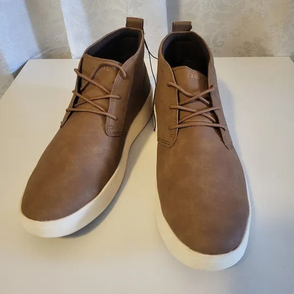 IZOD Men's Palmer Chukka Boots, Size 13M, Brown, Sneaker Style, Cassual
