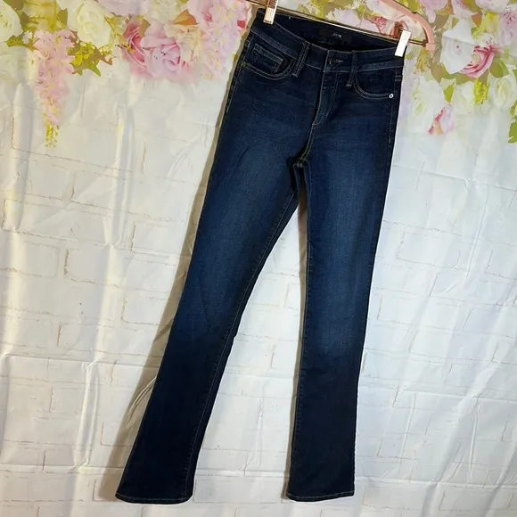 Joe’s Blue Jeans Honey fit