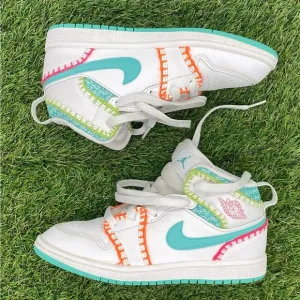 Jordan 1 Mid SE size 2Y used