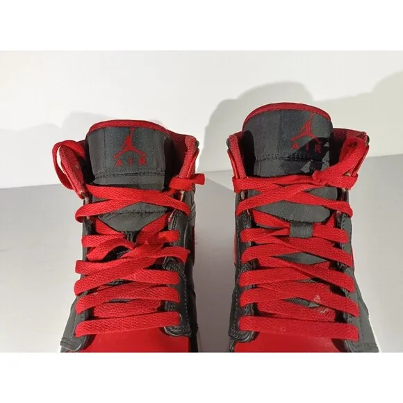 Jordan 1 Mid Shoes Men's Size 7.5 Red Alternate Bred