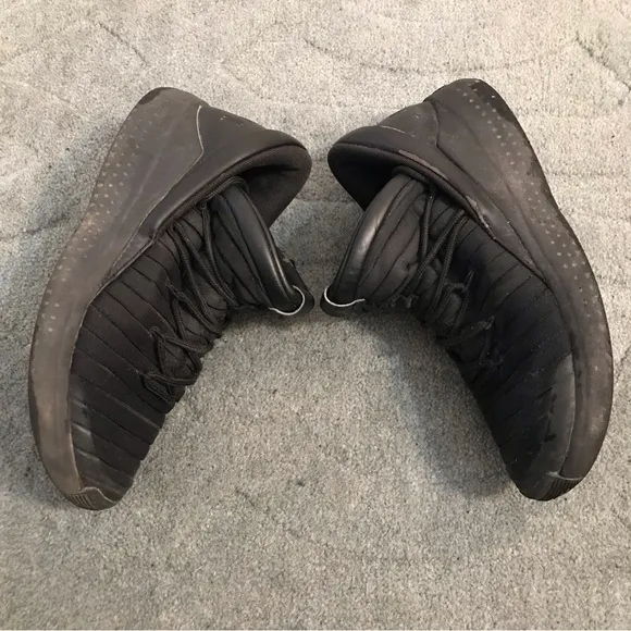 Jordan Flight LUXE (BG) Black/Anthricite Black Size 7 Youth Basketball Shoes