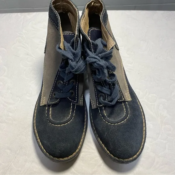 Kickers Vintage Sueded Leather Navy and Grey Ankle Heeled Boots Lace Up 36 5 US