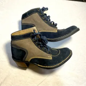 Kickers Vintage Sueded Leather Navy and Grey Ankle Heeled Boots Lace Up 36 5 US