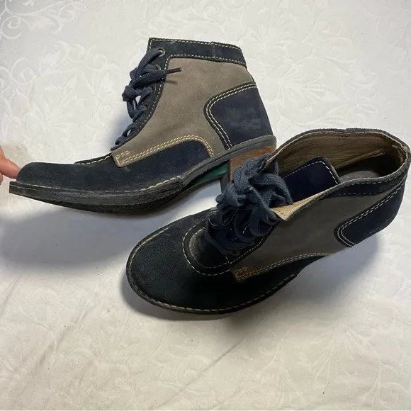 Kickers Vintage Sueded Leather Navy and Grey Ankle Heeled Boots Lace Up 36 5 US