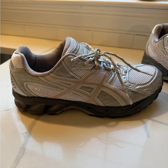 KITH Asics Gel-Nimbus 10.1 - Size 11.5
