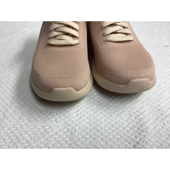 Kizik Athens Fawn HandsFree  Shoes 8.5 WIDE Blush Coral Lace-up Comfort Sneakers