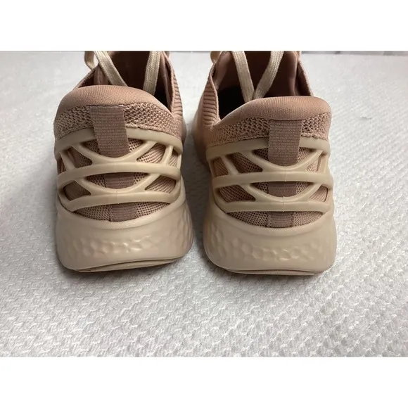 Kizik Athens Fawn HandsFree  Shoes 8.5 WIDE Blush Coral Lace-up Comfort Sneakers