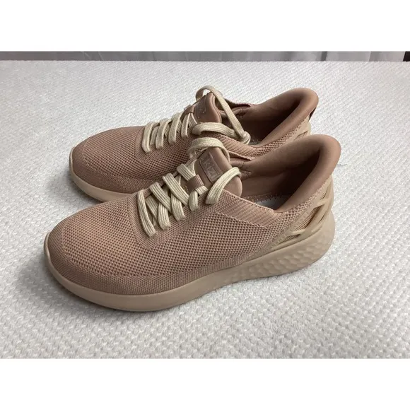 Kizik Athens Fawn HandsFree  Shoes 8.5 WIDE Blush Coral Lace-up Comfort Sneakers