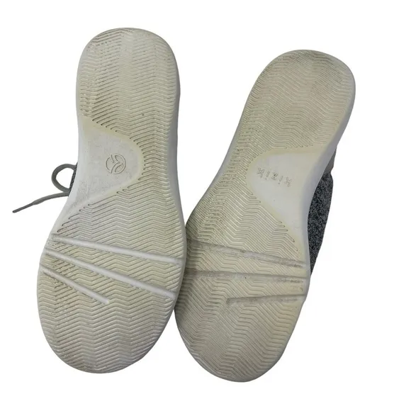 Kizik Madrid Eco Knit Sneakers shoes gray men's size 9.5 Women’s 11