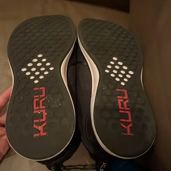 Kuru Atom Shoes Size 12 Wide Black