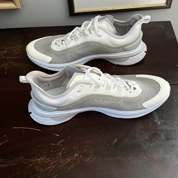 Lacost Run Spin Ultra white on white Size 11