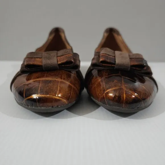 L'Amour Des Pieds Farida Bow Pumps Slip On Chocolate Kid Suede Croc Size 10