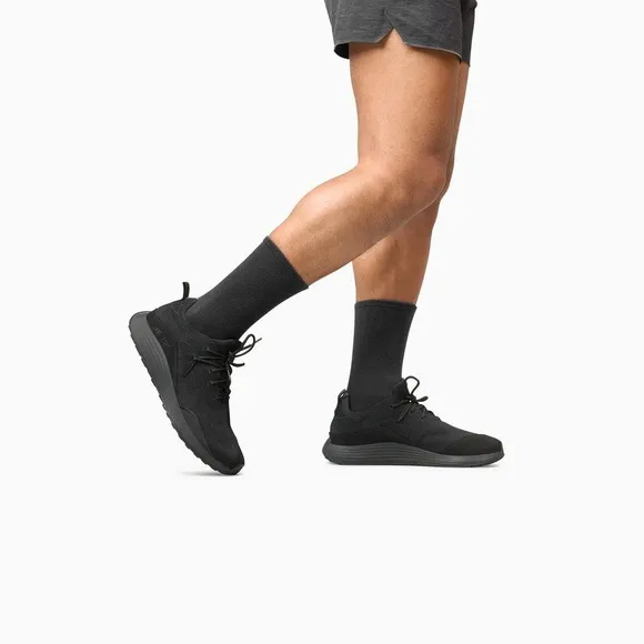 LANE-EIGHT Men's HIIT Trainer Warm ALL BLACK MENS 10.5 NIB MSRP $150.00