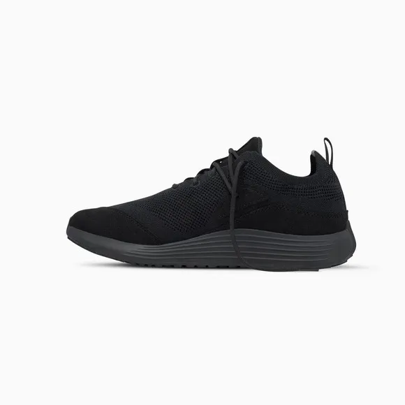 LANE-EIGHT Men's HIIT Trainer Warm ALL BLACK MENS 10.5 NIB MSRP $150.00