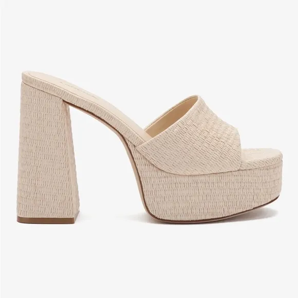 Larroude Dolly Mule in Natural Raffia
