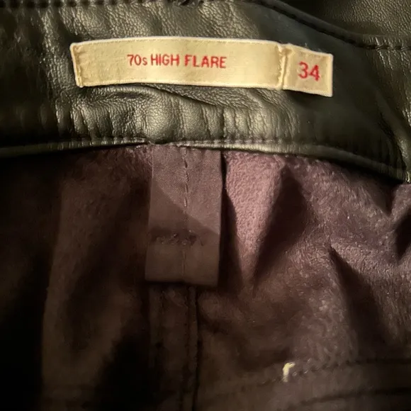LEVI’S 70’s High Flare Faux Leather Jean Pants Black size 34