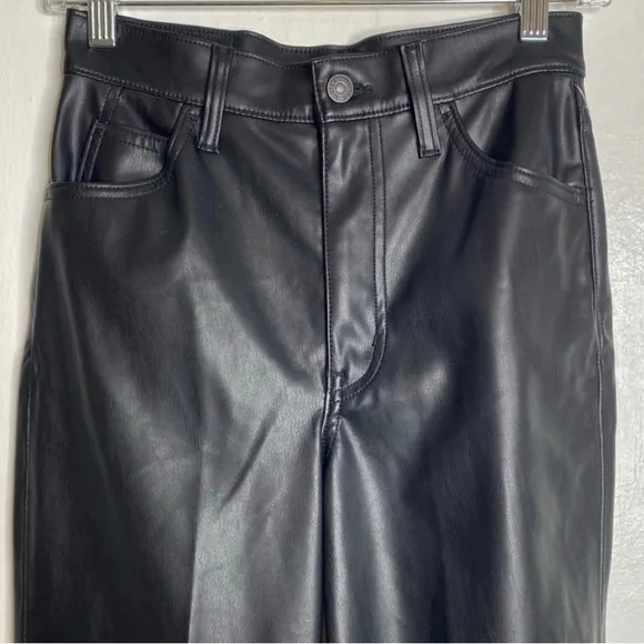 LEVI’S 70’s High Flare Faux Leather Jean Pants Black size 34