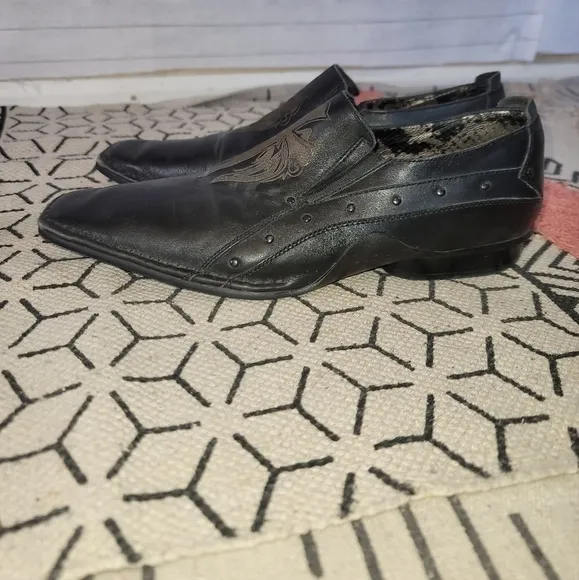 LOUNGE by MARK NASON ENCLAVE LOAFER w CELTIC CROSS LEATHER SZ 9.5