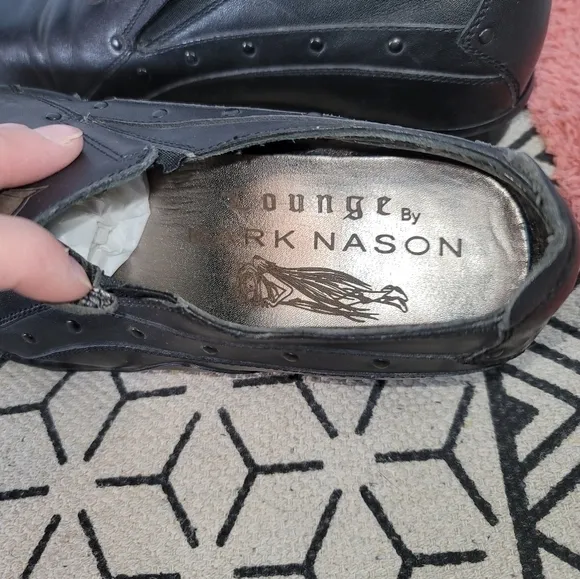 LOUNGE by MARK NASON ENCLAVE LOAFER w CELTIC CROSS LEATHER SZ 9.5