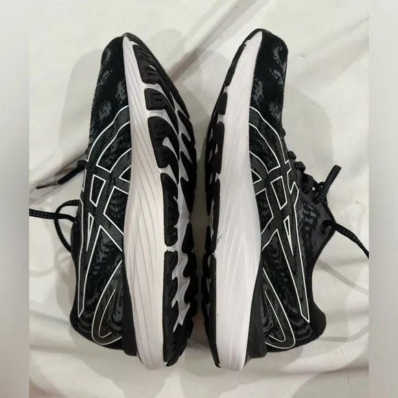 Men’s asic gel shoes