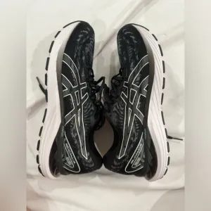 Men’s asic gel shoes