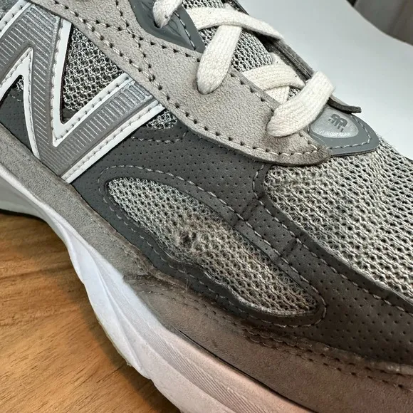 Mens New Balance 990v6 Gray Made in USA Athletic Sneakers Shoes Size 9 4E EEEE