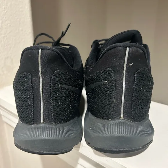 Mens Nike Quest 2 Black Athletic Running Training Sneakers Shoes Size 14