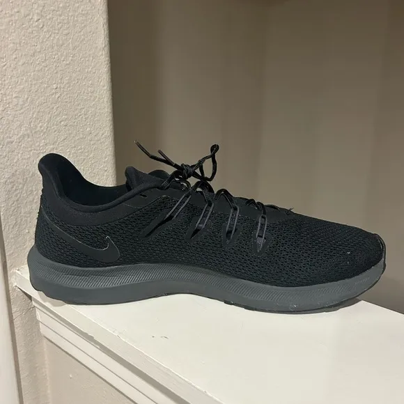 Mens Nike Quest 2 Black Athletic Running Training Sneakers Shoes Size 14
