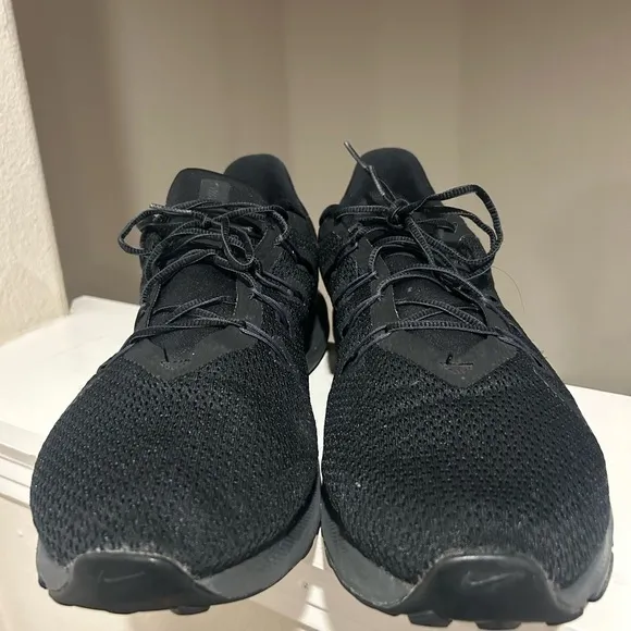 Mens Nike Quest 2 Black Athletic Running Training Sneakers Shoes Size 14