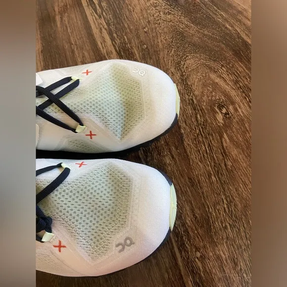 Men’s on cloud shoes