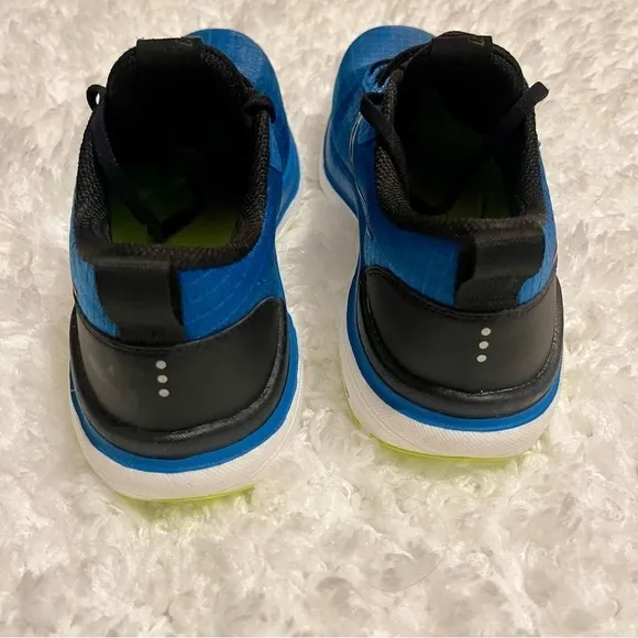 Men’s Saucony Freedom Crossport Shoes. Sz. 10.5 NEVER WORN