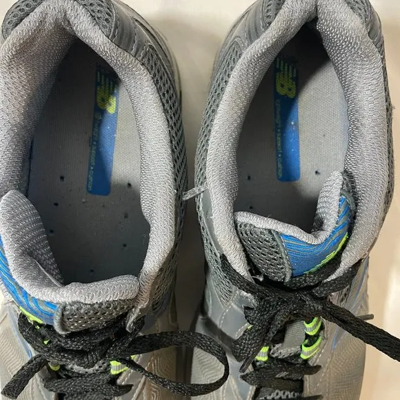 Mens size 10.5 US New Balance 1765 Fantom Fit Grey/Green and Blue Gently…