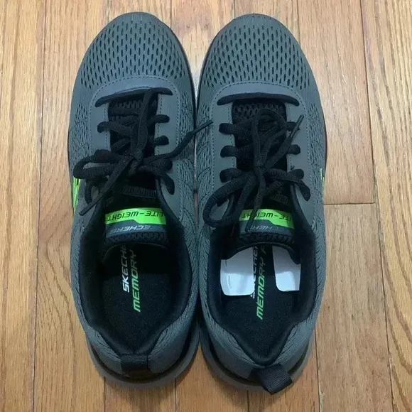 Men’s Skechers Summits Forrader Running Shoes With  Memory Foam Size 9 EUC