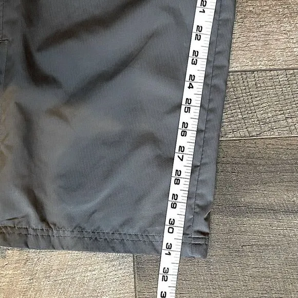 Mens, Under Armour, Grey, Lined, Track Pants. Size Medium.