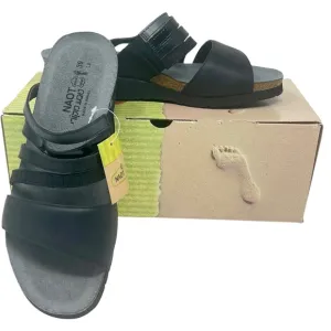 Naot Women's Peyton Black Strappy Slip On Wedge Sandals size 8/39 *NWT*