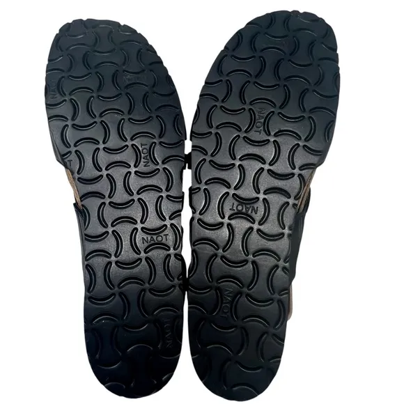Naot Women's Peyton Black Strappy Slip On Wedge Sandals size 8/39 *NWT*
