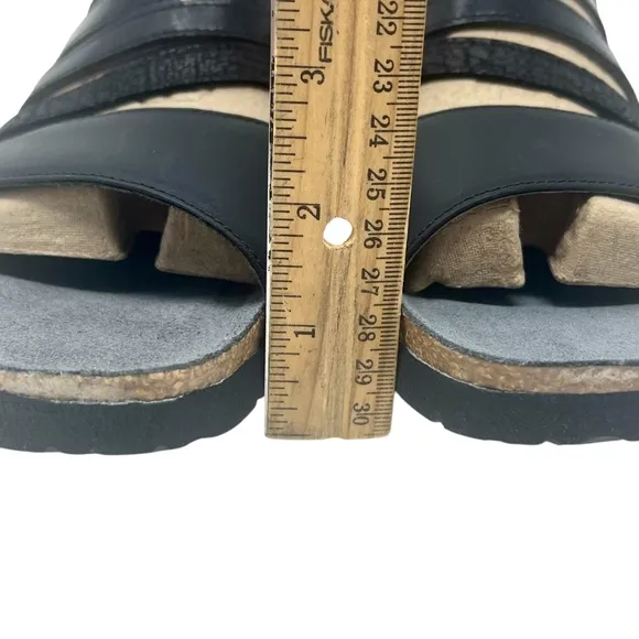 Naot Women's Peyton Black Strappy Slip On Wedge Sandals size 8/39 *NWT*