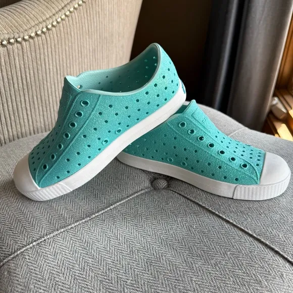 Native Kids Aqua Slip-On Shoes