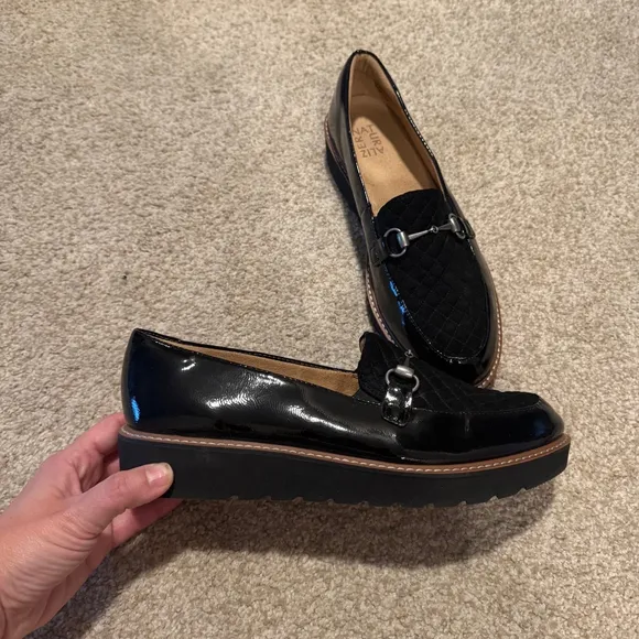 Naturalizer Edina 11 Wide Black Patent Leather Slip-On Horsebit Loafer Shoes