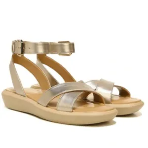 NATURALIZER Jamila Flat Sandals Women's Shoes In Warm Silver Metallic (WIDE)