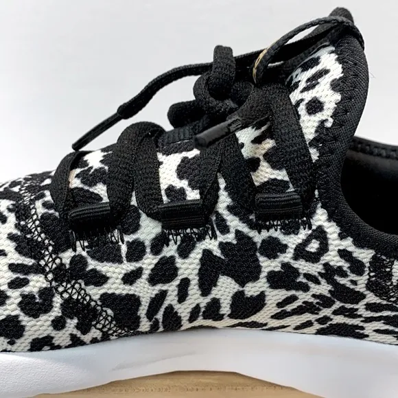 NEW Adidas Shoes Black and White