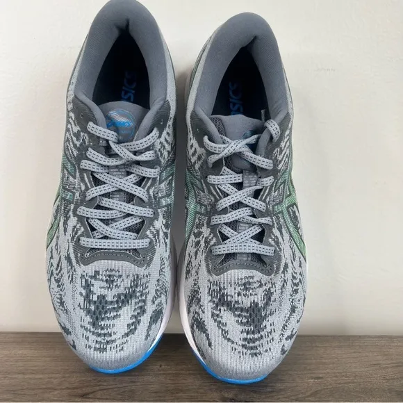 NEW Asics Gel Cumulus 23 Men's Shoe Size 7 SKU#24484