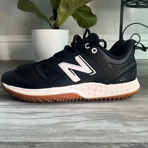 New Balance 3000 V6 Turf Trainer
