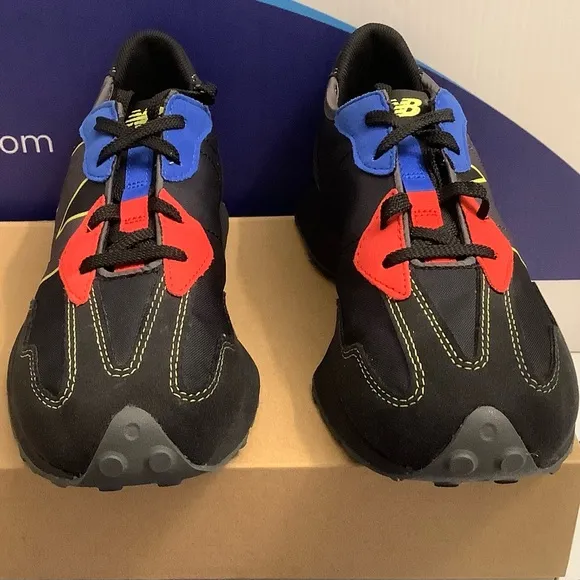 New Balance 327 Kids Size 6