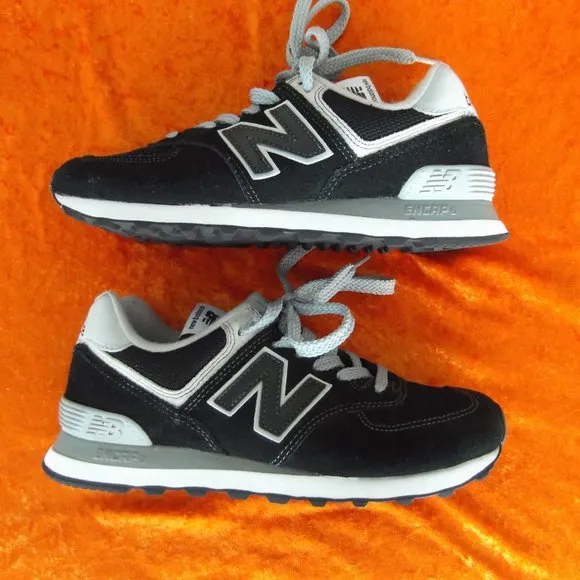 new balance 574 classic shoes size 7.5  with 16 pictures to help you decide