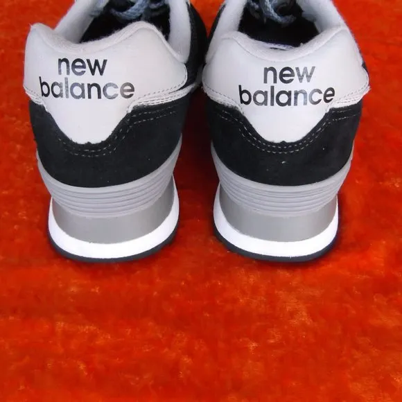 new balance 574 classic shoes size 7.5  with 16 pictures to help you decide
