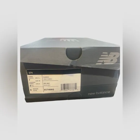 NEW BALANCE 574 Core Burgundy White Lifestyle Shoes Sneakers 8.5 Wmn 7 Men’s NIB