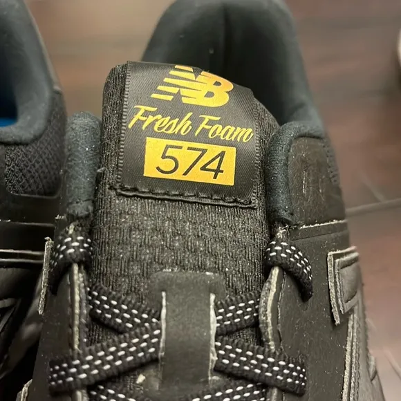 New Balance 574 shoes sneakers new MFL574BD Fresh Foam black Mens Size 9.5