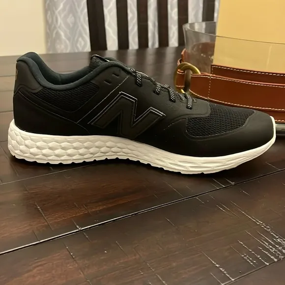 New Balance 574 shoes sneakers new MFL574BD Fresh Foam black Mens Size 9.5